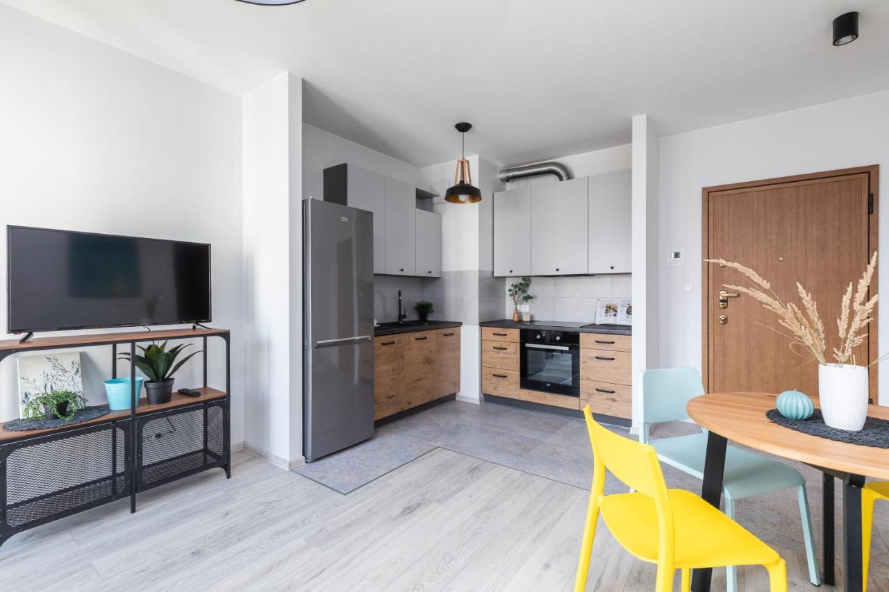 Апартаменты Superapart Sierakowskiego 4 Варшава Экстерьер фото